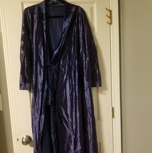 Long sleeved Women's robe